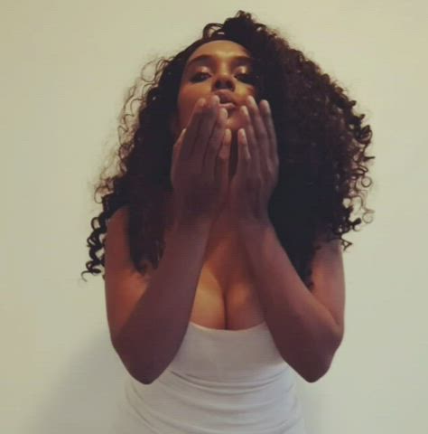 African oriental Babe enormous titties Busty ebony large melons Kiss petite Porn GIF