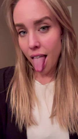 yellow-haired boobs Flashing Jean Shorts MILF Mom Natural boobs boobies Titty Drop Porn GIF