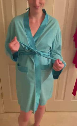 Homemade Hotwife Housewife MILF Pregnant Strip ex-wife Porn GIF