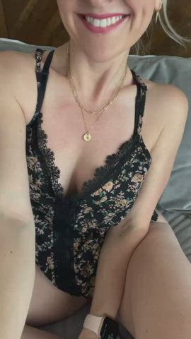 Busty MILF Mom cunt twat Lips vagina Spread Porn GIF