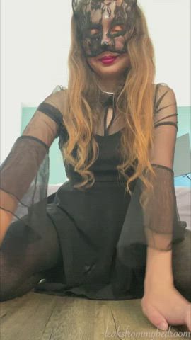 Amateur Bad Dragon Dress big Dildo Monster rod Riding Size Difference Solo Tease Porn GIF