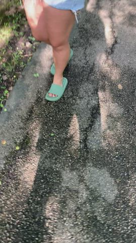 Amateur Caught Outdoor Public boobies Titty Drop r/CaughtPublic Porn GIF