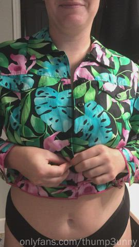 blonde titties Flashing MILF Mom Natural breasts Nipples OnlyFans melons Porn GIF