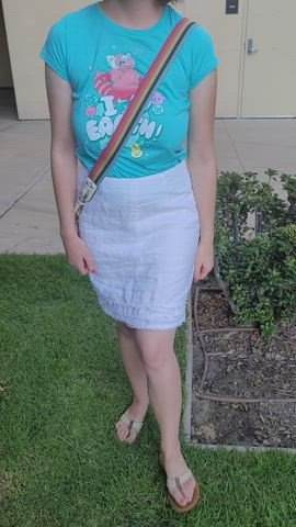 Flashing silky hairy pussy hispanic Outdoor Public twat Skirt Vibrator Porn GIF