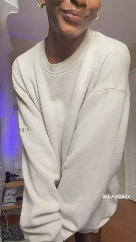 gigantic titties ebony large tits NSFW Naked Natural boobies Nipples Nude Porn GIF