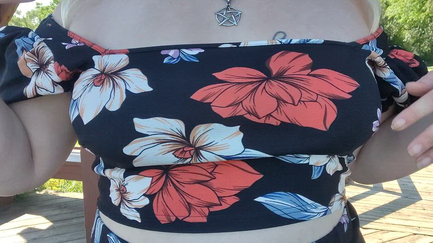 Amateur BBW Babe blondy Exhibitionism Exhibitionist Homemade Outdoor Public Porn GIF