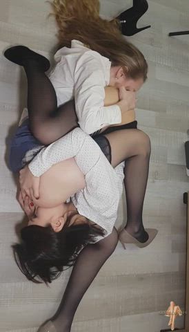 Barely Legal Heels Lesbian Lesbians stockings cunt Eating Schoolgirl teenie Teens Porn GIF