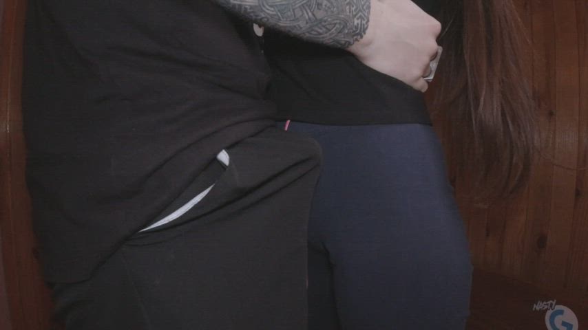 Amateur Face Smothering Homemade ManyVids OnlyFans Orgasms snatch Eating vagina Licking teen Porn GIF