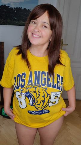 Amateur large boobs Curvy sexy Natural tits Nipples Nude pussy Titty Drop Porn GIF