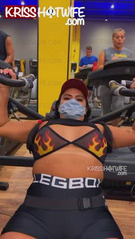 Amateur massive breasts Exhibitionism Exhibitionist Gym Hotwife Public ex-wife Porn GIF