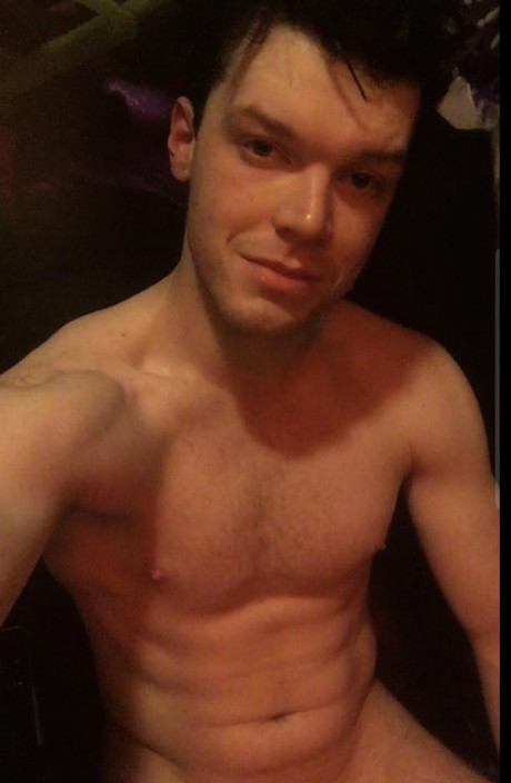 Free Cameron Monaghan Naked 3 Photos Men