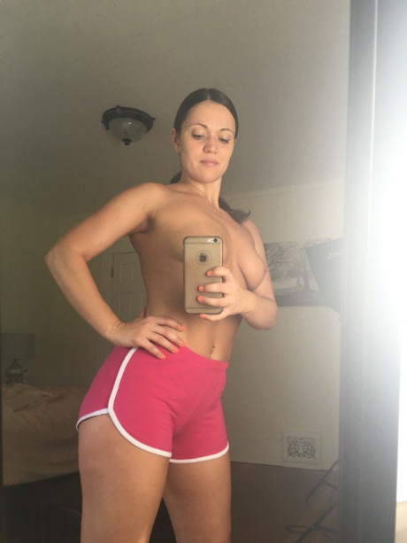 Rampanttv Babe Of The Alyssa