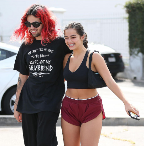 Addison Rae Is All Abs In A Bra Top And Booty Shorts In New